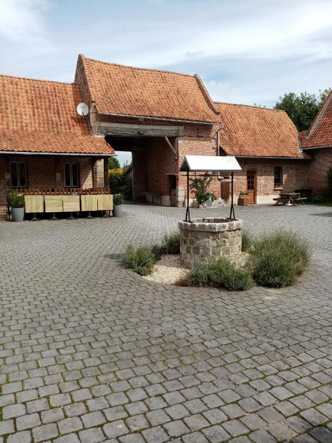 Gite De La Noyelle A Sainghin En Melantois Exterior photo